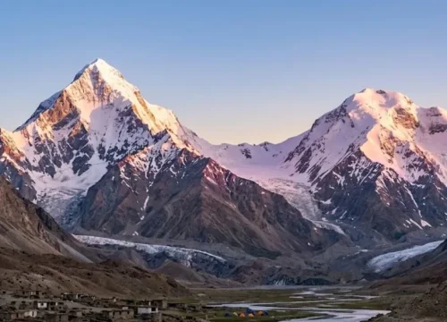 Mt Nun vs Mt Kun: Key Differences, Planning, & Challanges