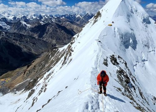 Why Kang Yatse I is the Perfect Gateway to 7000m Expeditions